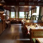 Han/Misafirhane Restaurant Steirereck'n Schwanberg